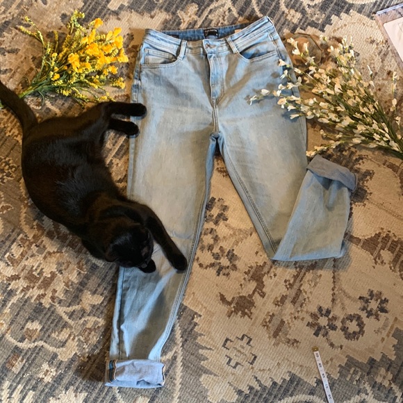 Frank & Oak Denim - Frank and Oak light wash size 29 lightly worn